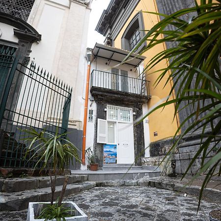 Royal Spaccanapoli Apartamento Exterior foto